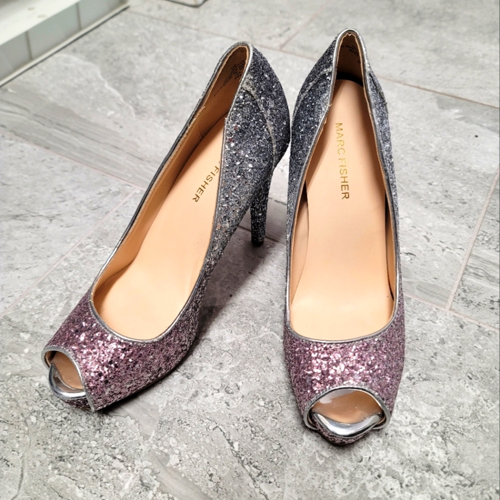 Marc Fisher sz 8 glitter high heels 👠 ✨️